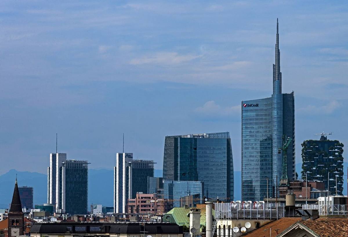 Le torri di Porta Nuova e il Bosco Verticale